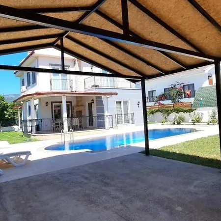ヴィラ Beautiful 4-bed Beril With Private Pool *